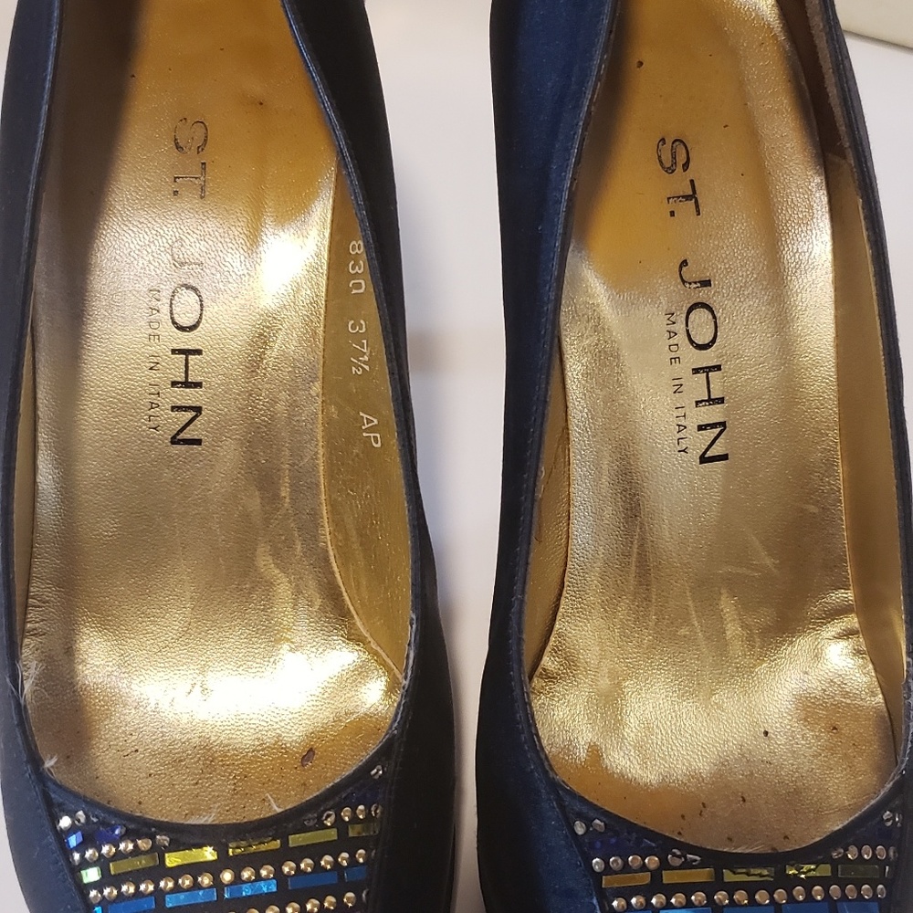 St.John Black & Multi Color Emblished Satin Pumps - image 6